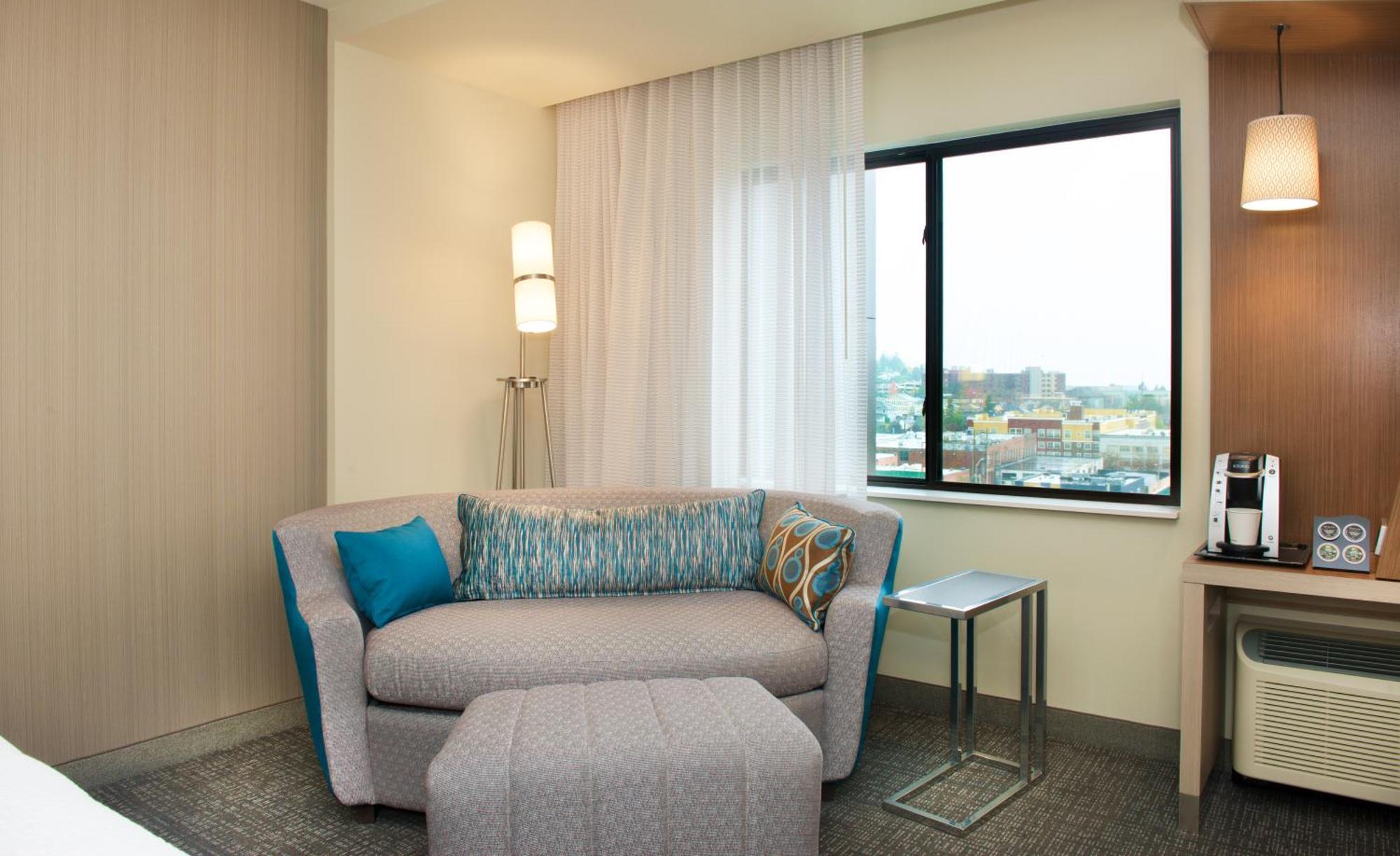 Courtyard By Marriott Seattle Downtown