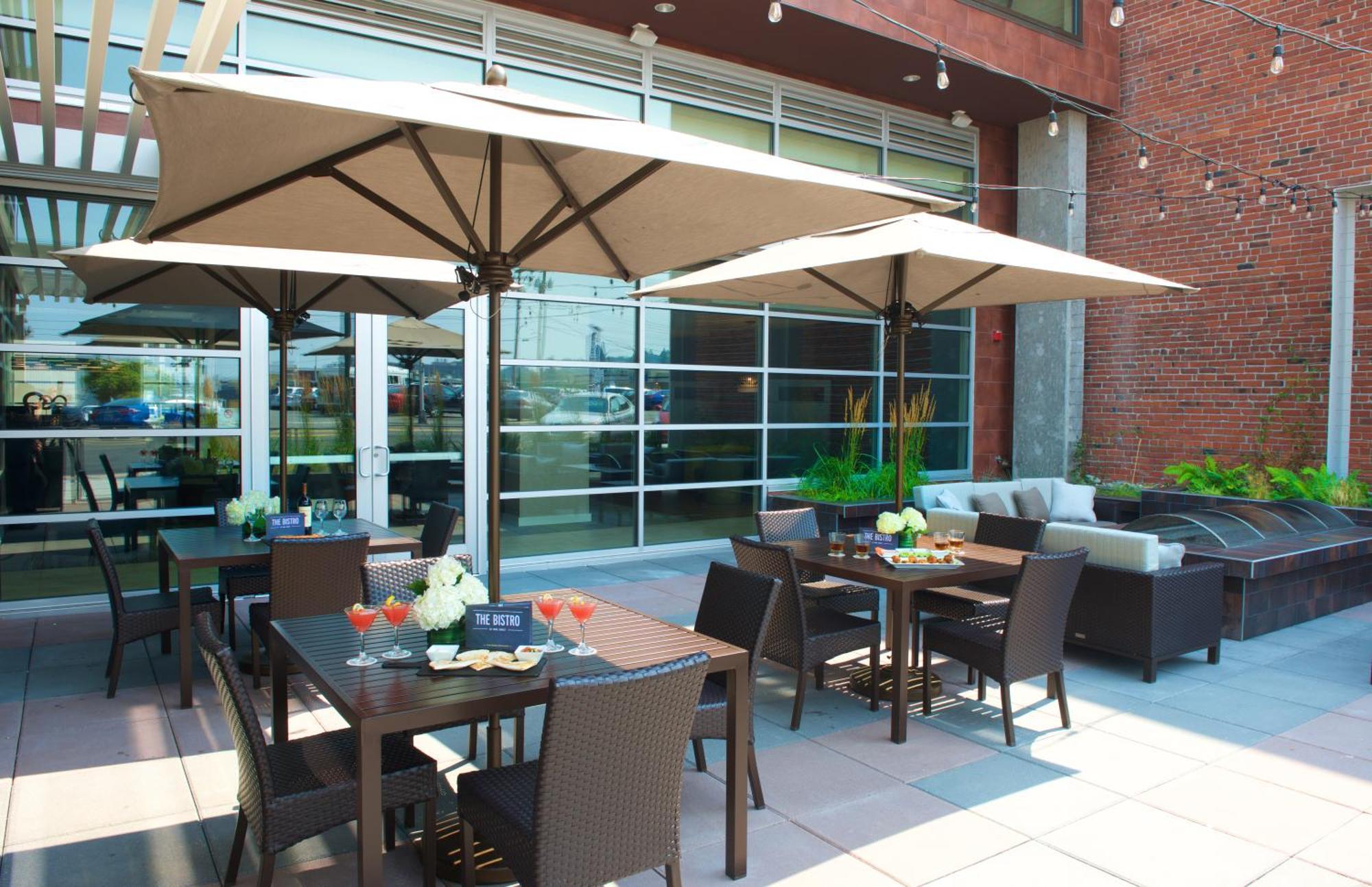 Courtyard By Marriott Seattle Downtown Hotel