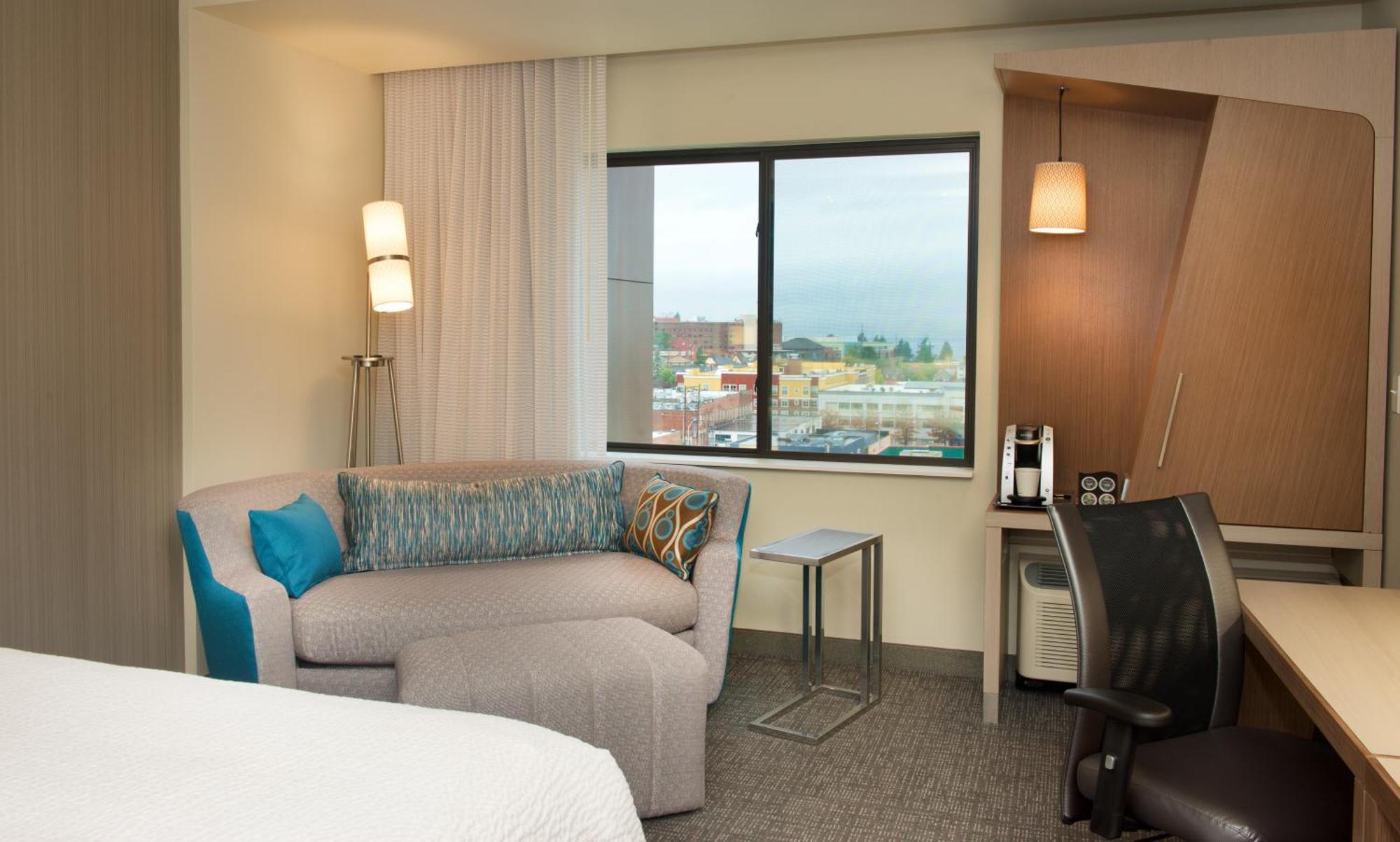 Courtyard By Marriott Seattle Downtown Hotel 3*