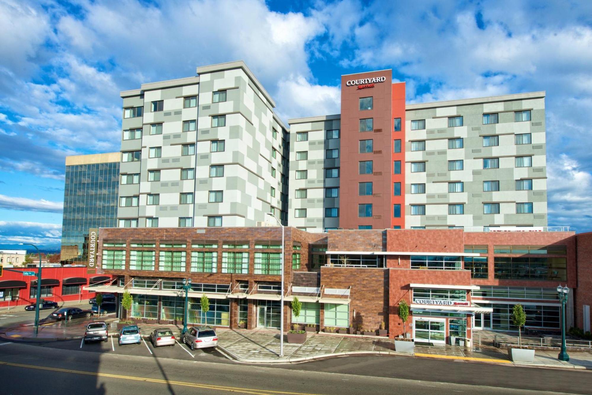 Courtyard By Marriott Seattle Downtown Everett
